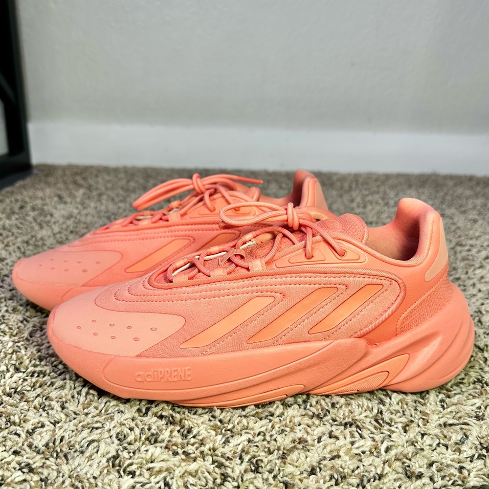 Adidas Originals Ozelia Girls Youth Size 6.5/8W Semi Coral Running‎ Shoes